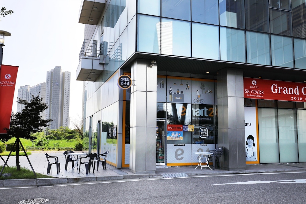 Hotel Skypark Incheon Songdo,Seoul>>Incheon,4 star