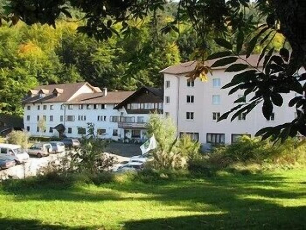 Hotel-Spa & Restaurant Logis Domaine Langmatt,Bollwiller>>Alsace,4 star