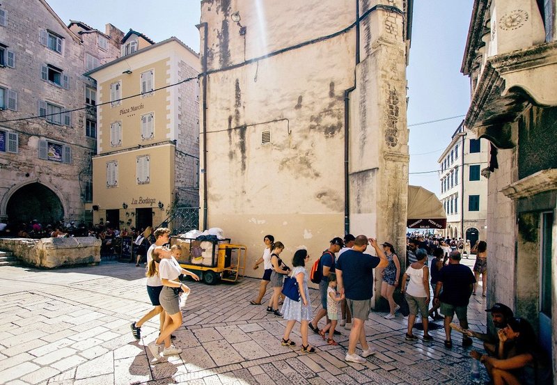 Plaza Marchi Old Town - Quaint & Elegant Hotels,Podstrana>>Hvar,4 star