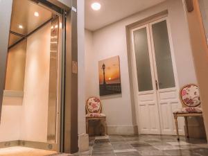 apodaca rooms