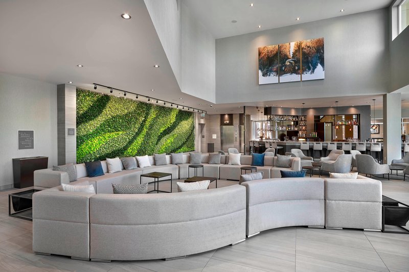 The Westin Calgary Airport,Calgary>>Airdrie,4 star