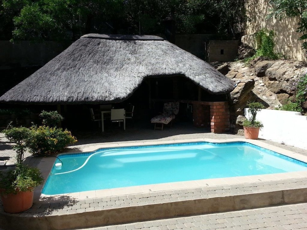 Hotel Pension Casa Africana,Khomas Region>>Windhoek,3.5 star