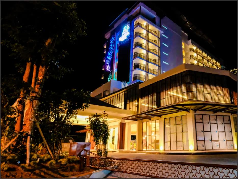 Illira Hotel Banyuwangi,Kalipuro>>Banyuwangi,3.5 star