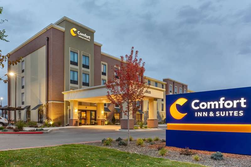 comfort inn and suites boise airport