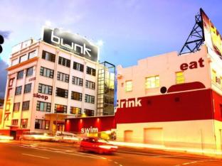 bunk backpackers