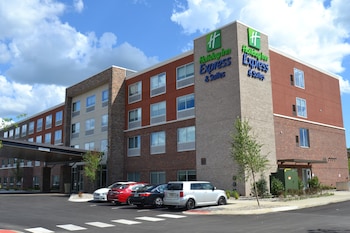 Hol. Inn Exp.  Goodlettsville N - Nashville,Goodlettsville>>Davidson County,2.5 star