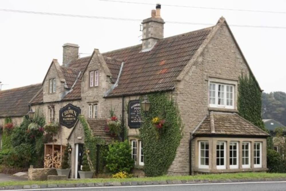 Crown Inn,Chippenham>>Bristol,3 star