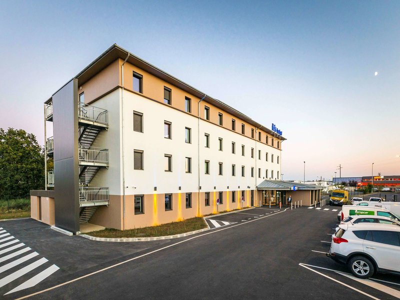 ibis budget rennes route de lorient