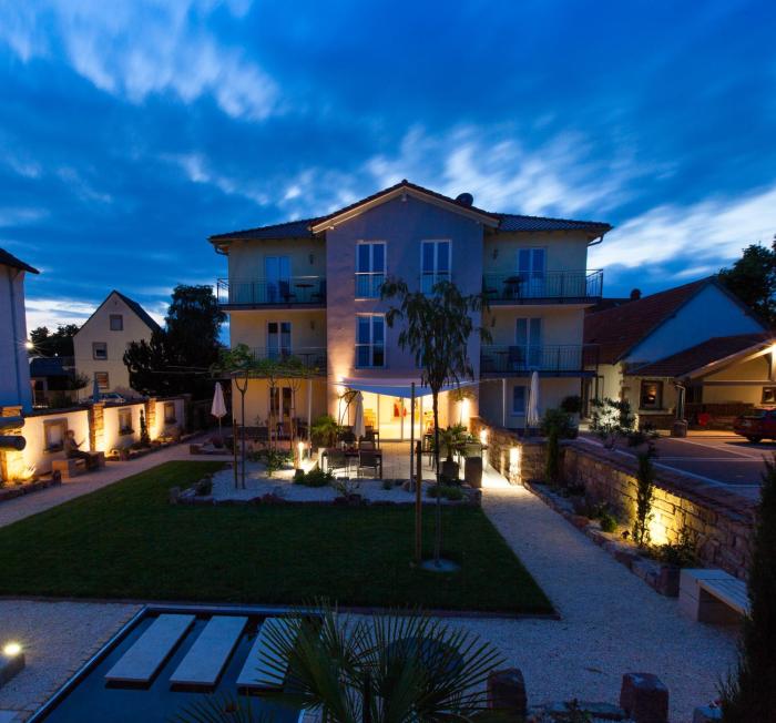 Casa Palatina Vinotel,Grosskarlbach>>Bad Dürkheim,3 star