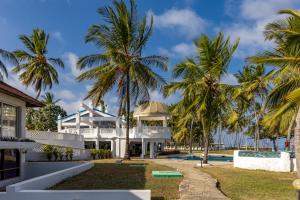 Sun N Sand Beach Resort,Kilifi>>Kikambala,4 star