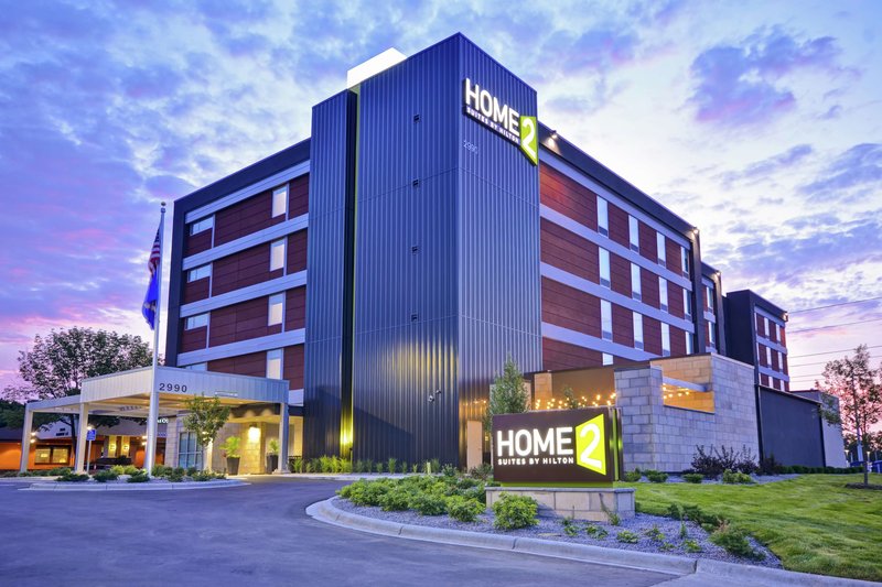 home2 suites by hilton plymouth mn