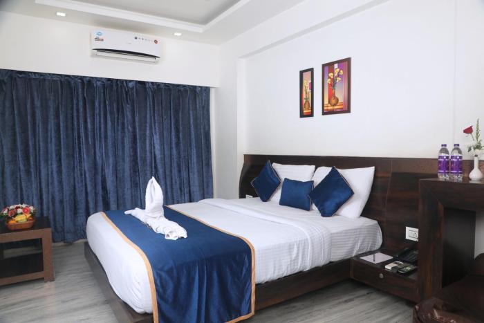 Hotel Indralok Inn,Lonavala>>Kune N.M.,3 star