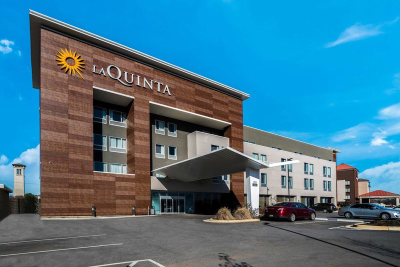 La Quinta Inn & Suites By Wyndham Tuscaloosa University,Tuscaloosa County>>Tuscaloosa,2.5 star