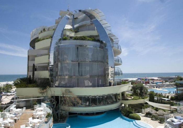 Hotel Waldorf - Premier Resort