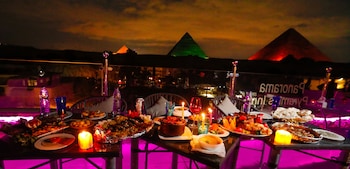 panorama pyramids inn