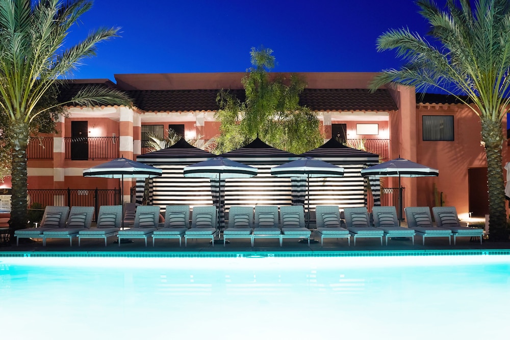 Sands Hotel And Spa