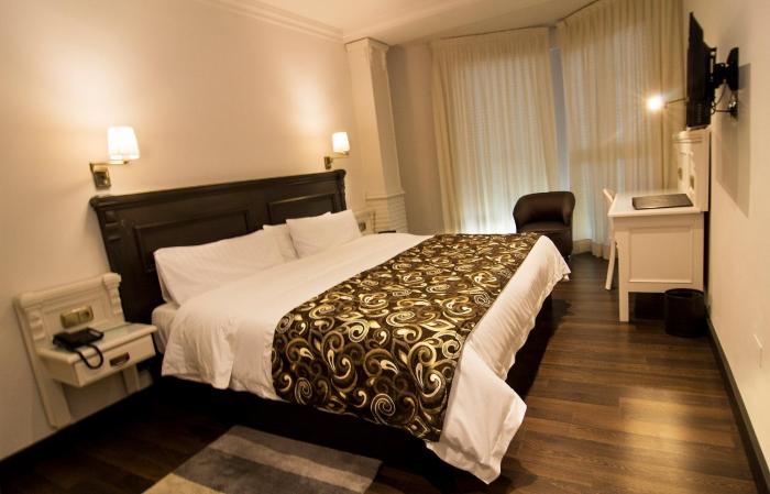 Avent Verahotel,Puerto Rey>>Garrucha,3.5 star