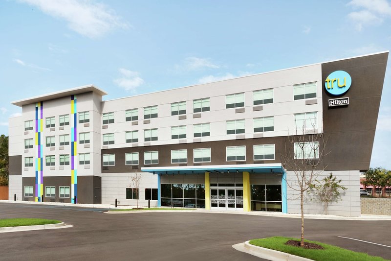 tru by hilton harbison columbia