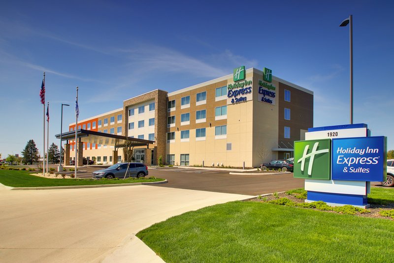 Holiday Inn Express & Suites Findlay North, An Ihg Hotel,Ohio>>Findlay,2.5 star