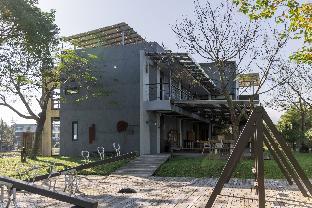Serene Gray B&B,Wujie>>Taipei,3 star