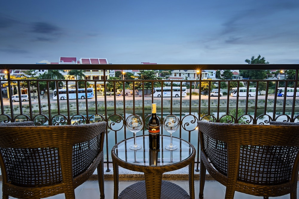 Laluna Hoi An Riverside Hotel & Spa,Hoi An>>Da Nang,4 star