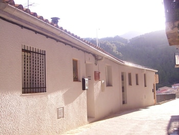 Ca Les Barberes,El Perello>>Capcanes,3 star