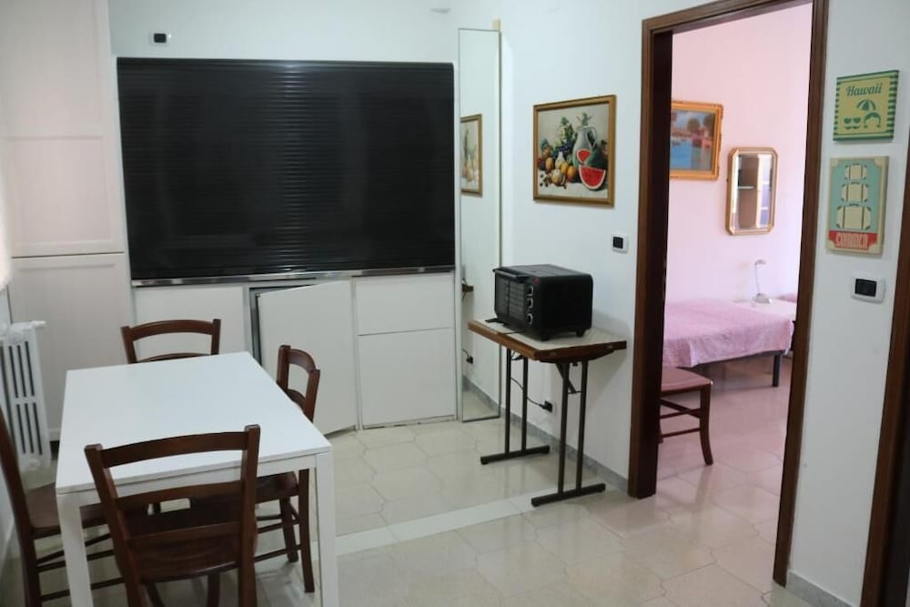 Le Tre Rose Bed & Breakfast,Casamassima>>Bari,3 star
