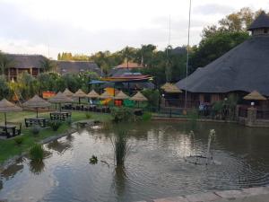 Bushmans Rock Country Lodge,Johannesburg>>Baviaanspoort,4 star