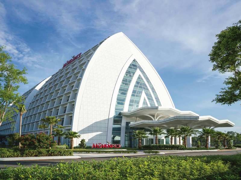 Movenpick Hotel & Convention Centre Klia