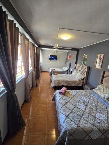 room-image