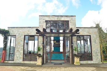 West 35 Eco Mountain Resort,Balamban>>Arpili,3 star