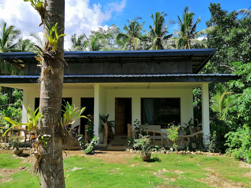 Andnindot Garden Resort,Bohol>>Anda,2.5 star