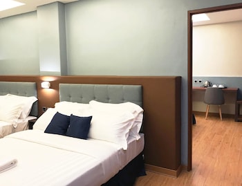 henia hotel