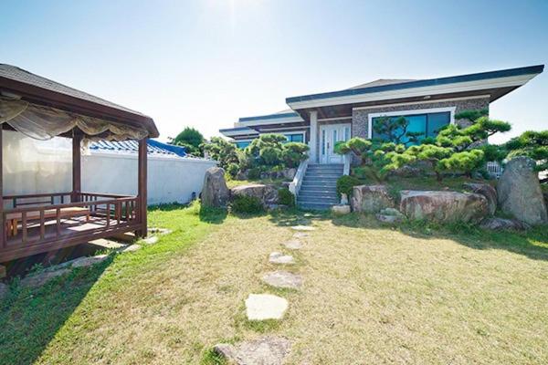 ulsan healing dokchae pension