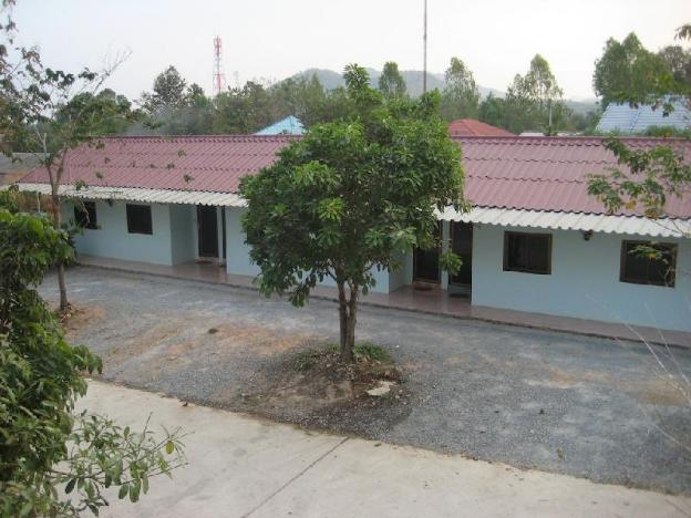 Phu Keang Duan,Uthai Thani>>Ban Rai,2.5 star