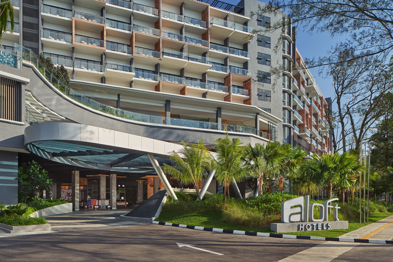 aloft langkawi pantai tengah
