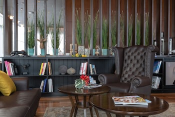 Nyx Herzliya,Herzliya>>Herzlia,2 star