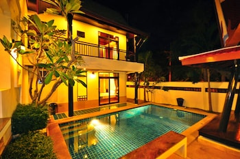 Punnapha Pool Villa  Pattaya,Pattaya>>Jomtien Beach,3.5 star