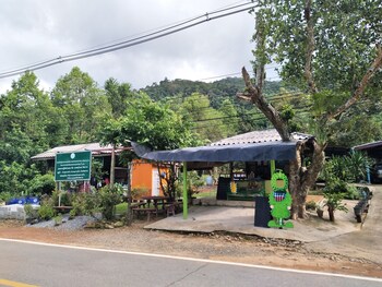 Somphoch Garden,Lonely Beach>>Ko Chang,3 star