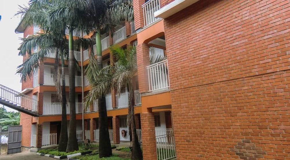 Palm Springs Hotel,Kampala>>Bukoto,2.5 star