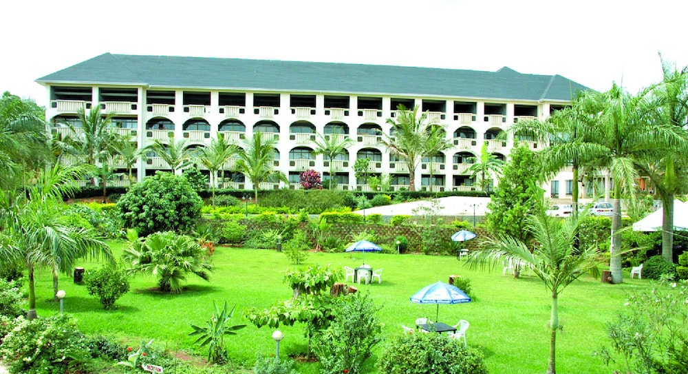 Tropic Inn Hotel,Kampala>>Bukoto,3.5 star
