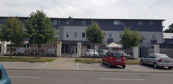 Dnd X,Pancevo>>Belgrade,2.5 star