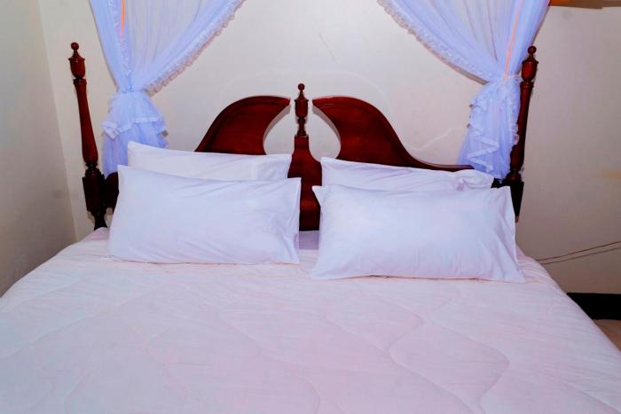 Kijungu Hill Hotel,Hoima>>Bugahya,3 star