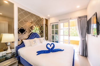 exquisite pool villa c