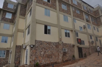 Jlw Hostel,Berekuso>>Accra,3.5 star