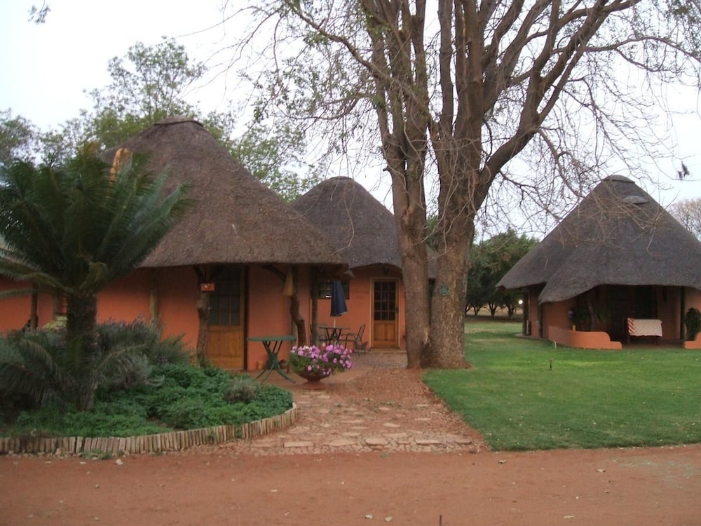 Weltevreden Country Guest Lodge,Kimberley>>Groblersbrug,3 star