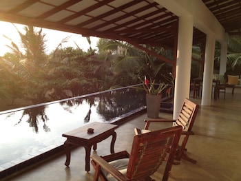 Sri Lanka Beach House Hotel And Spa,Dodanduwa>>Colombo,3 star