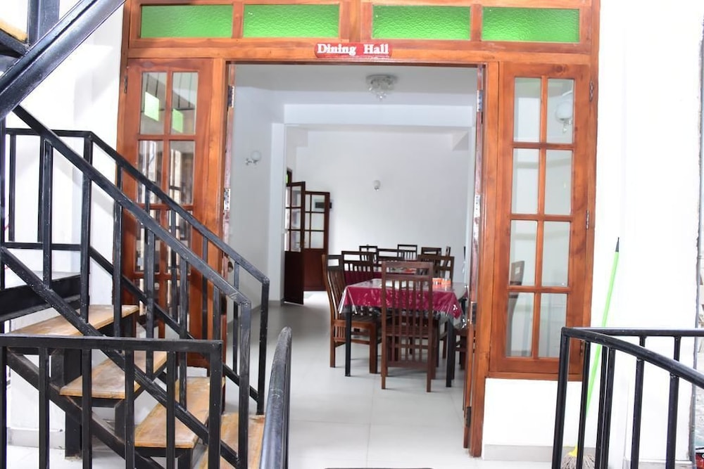 grand view guest house and restaurant