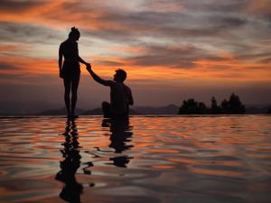 Simpson's Forest Hotel,In Pathadumbara,2.5 star