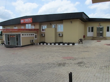 Bex Suites And Spa,Independence Layout>>Enugu,3.5 star